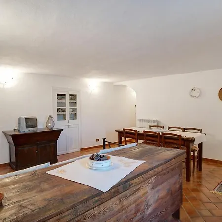 Daire Fienile Vessalico